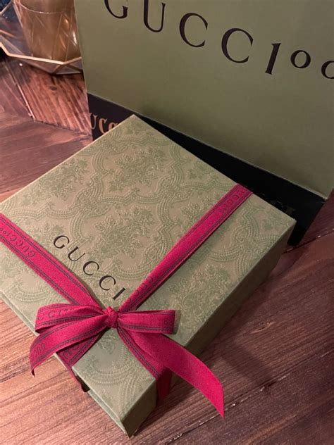 gucci complimentary gift wrapping 2018|Gucci inspired wrap.